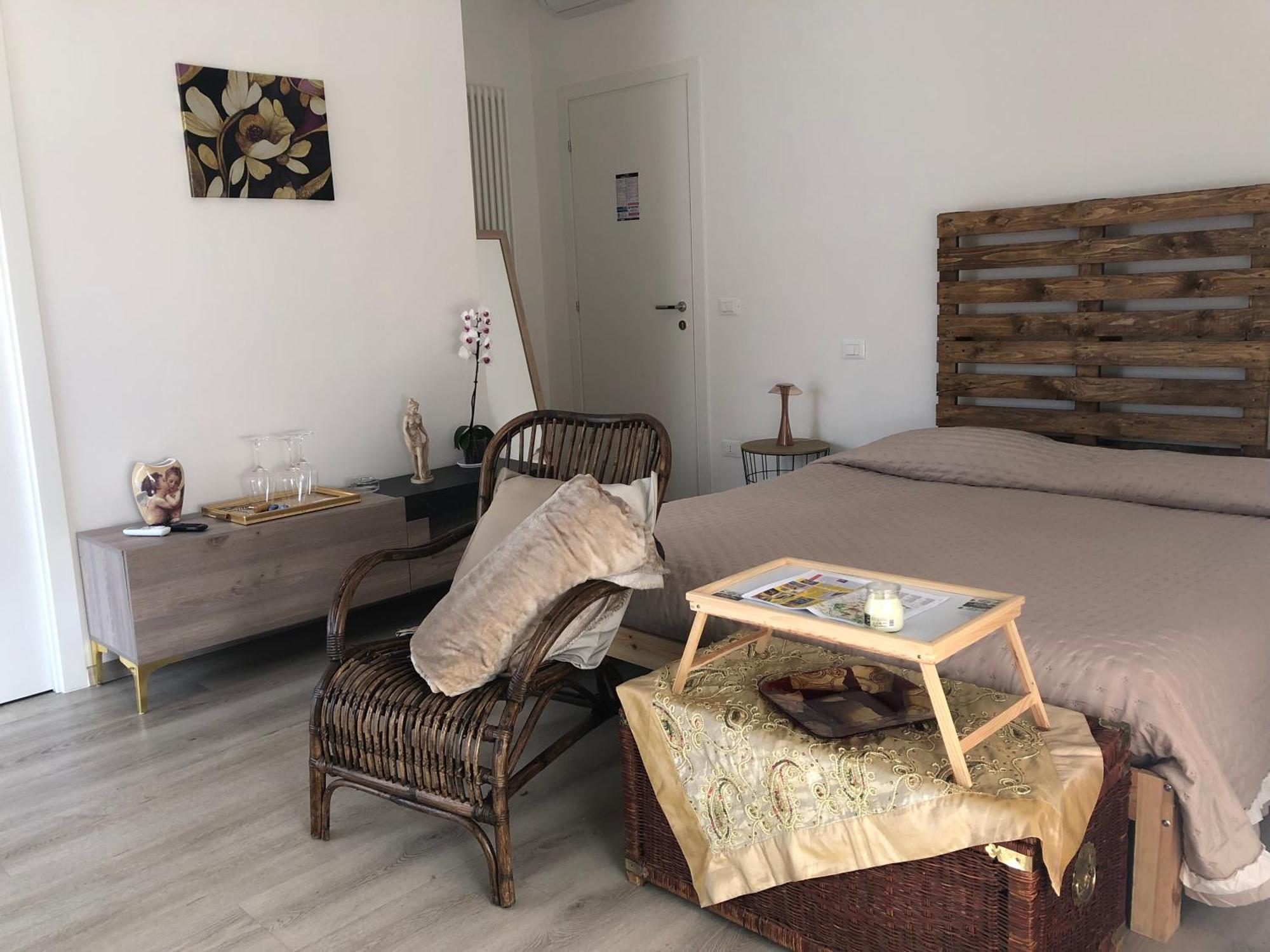 Bed & Breakfast R&b Midora Modena